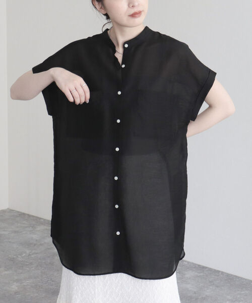 fredy emue（フレディエミュ）の「シアーバンドカラーフレンチシャツ（シャツ/ブラウス・レディース・オフホワイト/サックスブルー/ブラック/グレイッシュベージュ・38）」の22枚目の写真