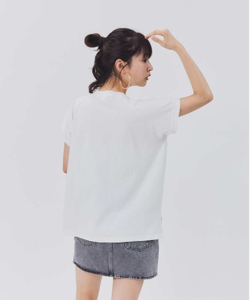 SOMETHING（サムシング）の「【SOMETHING】モックネックＴシャツ（Tシャツ/カットソー・レディース・ホワイト・M/L）」の10枚目の写真