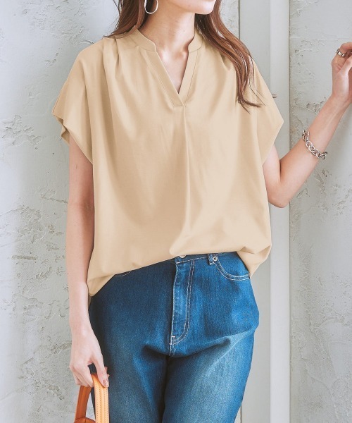 7days Life Styling（セブンデイズライフスタイリング）の「【ひんやり接触冷感】シルケット加工フレンチスリーブキーネックカットソートップス（脇シェード付）（Tシャツ/カットソー・レディース・ネイビー/ミント/オフホワイト/ライトベージュ/ラベンダー・L/LL/M/3L/S）」の3枚目の写真