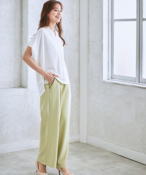 7days Life Styling（セブンデイズライフスタイリング）の「【ひんやり接触冷感】シルケット加工フレンチスリーブキーネックカットソートップス（脇シェード付）（Tシャツ/カットソー・レディース・ネイビー/ミント/オフホワイト/ライトベージュ/ラベンダー・L/LL/M/3L/S）」の10枚目の写真