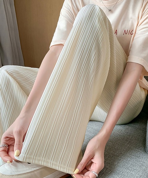 NinaetLina(ニナエリナ)の「セミワイドプリーツパンツ(その他パンツ・レディース・ブラック/アイボリー/グレー/ブラウン/グリーン・L/M)」の13枚目の写真