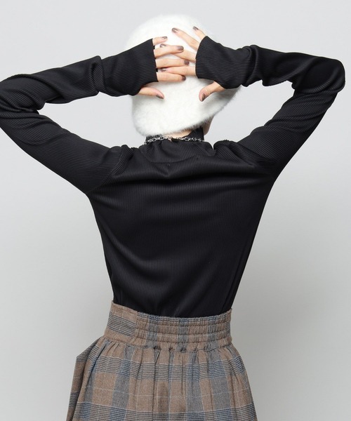 PAGEBOY（ページボーイ）の「クシュソデプリーツハイネック（Tシャツ/カットソー・レディース・ブラック/オフホワイト・FREE）」の6枚目の写真