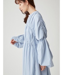 emmi atelier eco ギャザーディティールワンピース emmi（エミ）の「【emmi atelier】ギャザーディティール