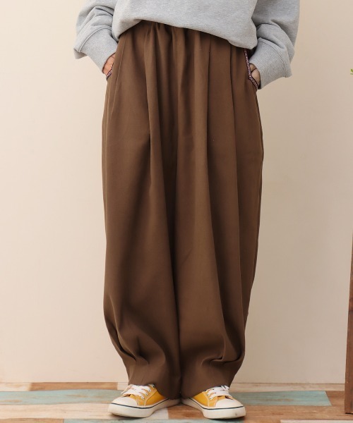 チチカカ(チチカカ)の「ピーチスキンエッグタックパンツ【大きいサイズ】(その他パンツ・レディース・マスタード/ブラウン/ブルーグリーン/ブラック・3L)」の3枚目の写真