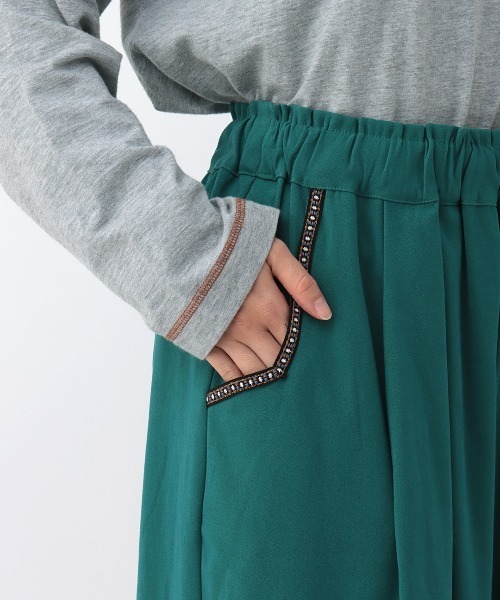 チチカカ(チチカカ)の「ピーチスキンエッグタックパンツ【大きいサイズ】(その他パンツ・レディース・マスタード/ブラウン/ブルーグリーン/ブラック・3L)」の18枚目の写真