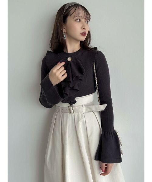 dazzlin（ダズリン）の「ジャボフレアスリーブニットトップス（ニット/セーター・レディース・アイボリー/ブラック/ブラウン・FREE）」の10枚目の写真