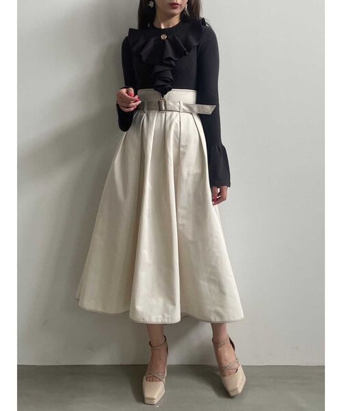 dazzlin（ダズリン）の「ジャボフレアスリーブニットトップス（ニット/セーター・レディース・アイボリー/ブラック/ブラウン・FREE）」の14枚目の写真