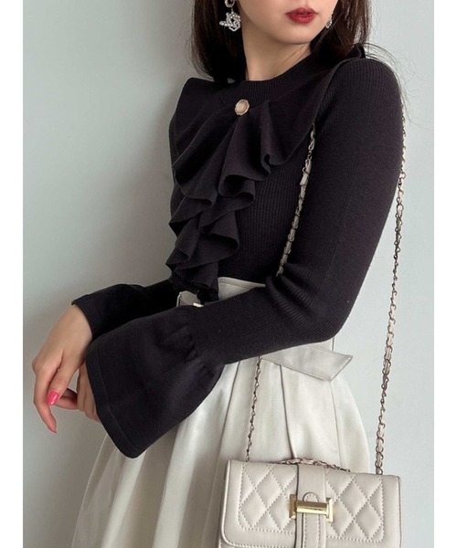 dazzlin（ダズリン）の「ジャボフレアスリーブニットトップス（ニット/セーター・レディース・アイボリー/ブラック/ブラウン・FREE）」の3枚目の写真