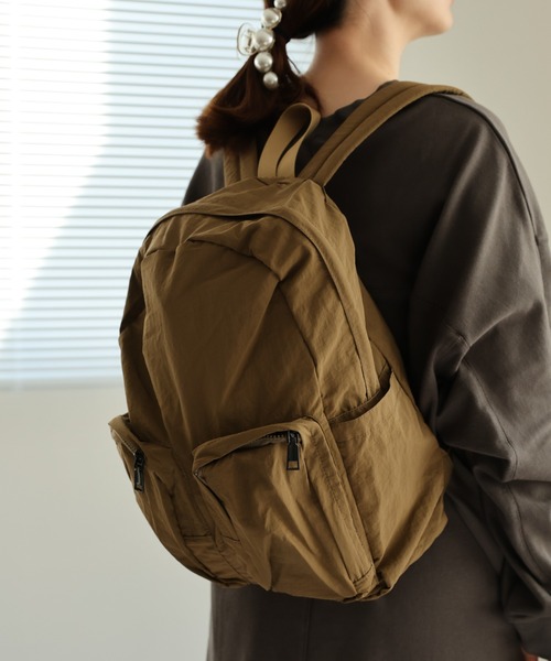 sakishimatokyo(サキシマトーキョー)の「ダブルポケットバックパック(バックパック/リュック・レディース・ブラック/カーキ/アイボリー・FREE)」の16枚目の写真