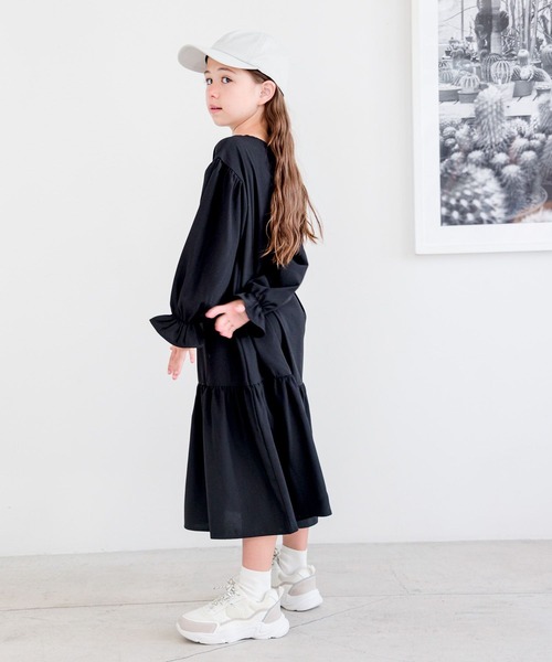 GLOBAL WORK（グローバルワーク）の「Vネックニットベストセットワンピース/704146（ワンピース・キッズ・ブラック/ホワイト・130cm/160cm/140cm/120cm/100cm/110cm/150cm）」の20枚目の写真