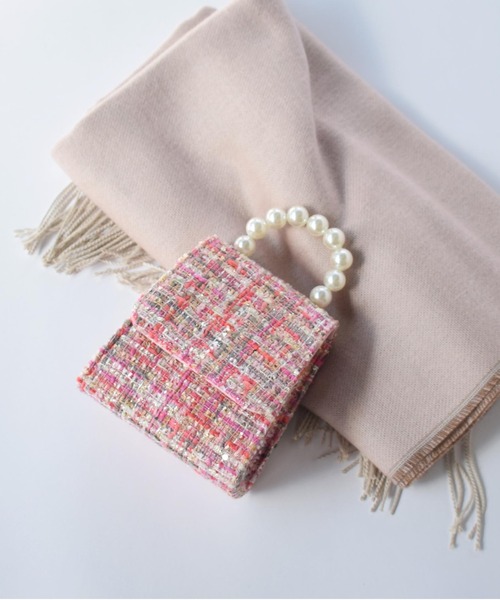 PICCIN(ピッチン)の「パールハンドルツイードミニバッグ(ショルダーバッグ・レディース・ピンク/ベージュ/ブラック・FREE)」の1枚目の写真
