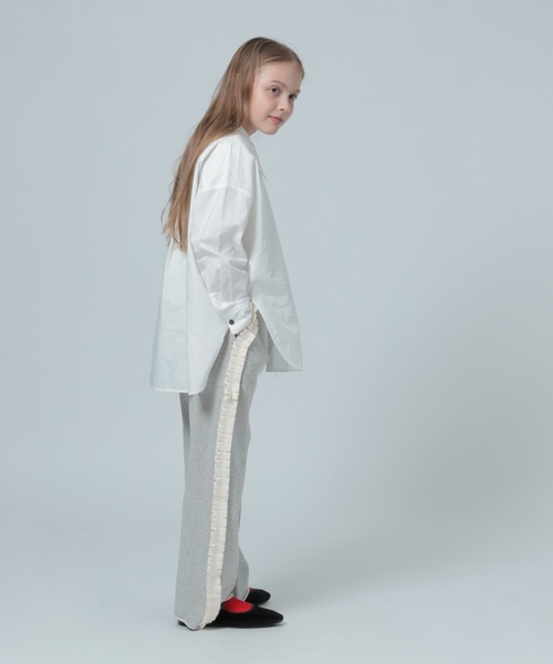 LOWRYS FARM（ローリーズファーム）の「サイドフリルカットパンツ　 981562（スウェットパンツ・キッズ・ブラック/グレー・150cm/160cm）」の11枚目の写真