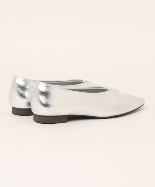 RODEO CROWNS WIDE BOWL（ロデオクラウンズワイドボウル）の「シャイニーフラットパンプス（パンプス・レディース・シルバー/ゴールド・LARGE/MEDIUM/SMALL）」の16枚目の写真