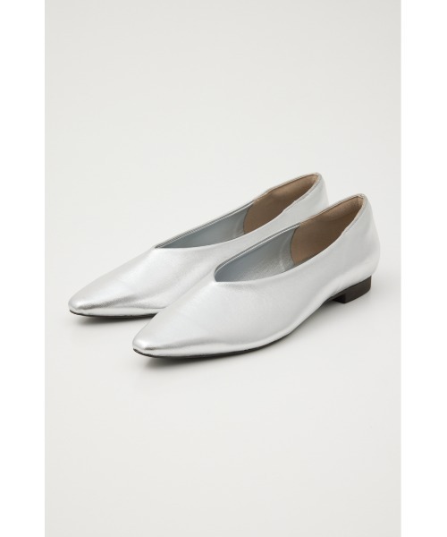 RODEO CROWNS WIDE BOWL（ロデオクラウンズワイドボウル）の「シャイニーフラットパンプス（パンプス・レディース・シルバー/ゴールド・LARGE/MEDIUM/SMALL）」の2枚目の写真