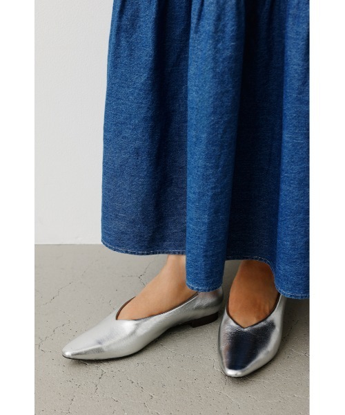 RODEO CROWNS WIDE BOWL（ロデオクラウンズワイドボウル）の「シャイニーフラットパンプス（パンプス・レディース・シルバー/ゴールド・LARGE/MEDIUM/SMALL）」の14枚目の写真