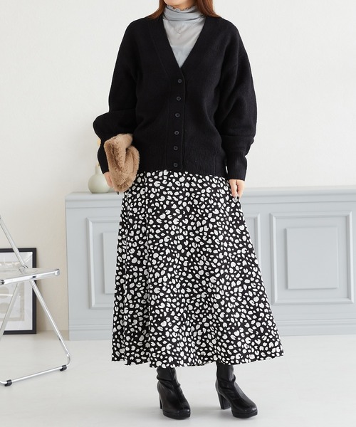 acro（アクロ）の「Vネックニットドルマンカーディガン/AC3828（カーディガン/ボレロ・レディース・ピンク/アイボリー/ブラック/ブラウン・ﾌﾘ-）」の13枚目の写真