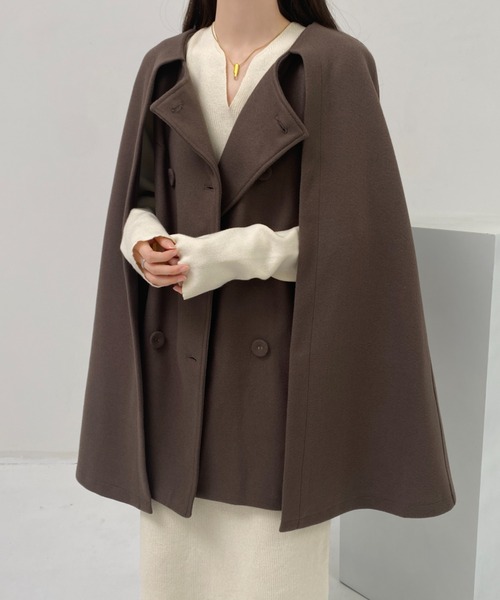 ABITOKYO（アビトーキョー）の「ダブルボタンケープフレアポンチョコート（ポンチョ・レディース・モカ/ベージュ/ブラック/ブラック系その他/ブラウン系その他・M/L）」の20枚目の写真