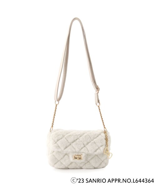 grove(グローブ)の「◆【ハローキティ】キルトフラップフェイクファーショルダー(ショルダーバッグ・レディース・アイボリー・00)」の2枚目の写真
