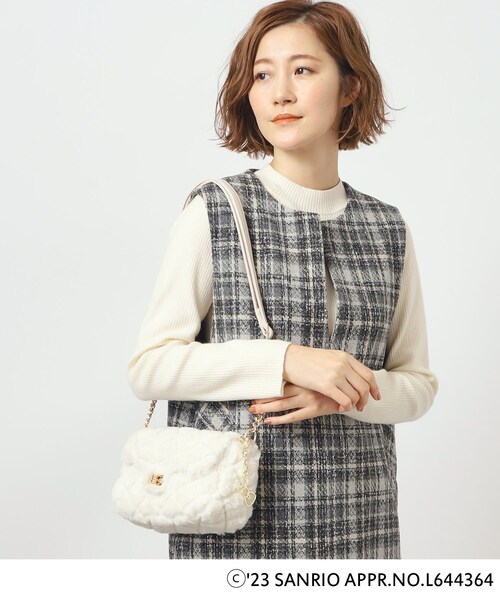 grove(グローブ)の「◆【ハローキティ】キルトフラップフェイクファーショルダー(ショルダーバッグ・レディース・アイボリー・00)」の11枚目の写真