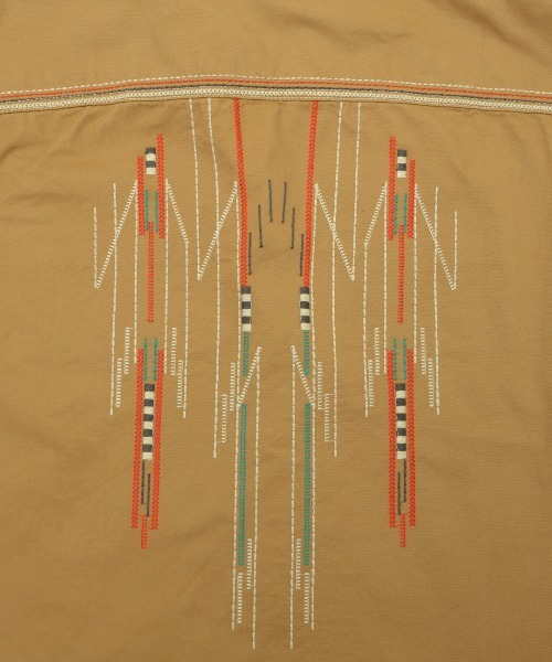 チチカカ（チチカカ）の「綿ツイルチマヨ刺繍シャツ（シャツ/ブラウス・レディース・ベージュ/カーキ・FREE）」の18枚目の写真