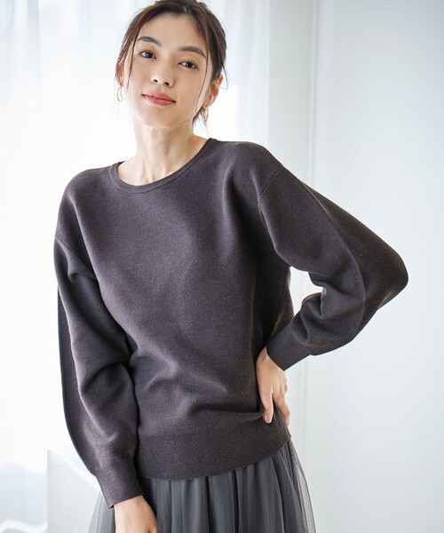 ANY(エニィ)の「【8色展開】ハッピーカラーニット(ニット/セーター・レディース・アイボリー系1/グレー系/スモーキーグリーン系/グレー系1/ライトグレー系/ピンク系/イエロー系/ブルー系・F)」の2枚目の写真
