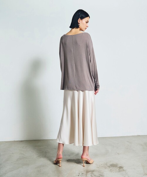 GRACE CONTINENTAL（グレースコンチネンタル）の「ロゴ刺繍カットトップ（Tシャツ/カットソー・レディース・グレー/ホワイト/ブラック・36）」の21枚目の写真