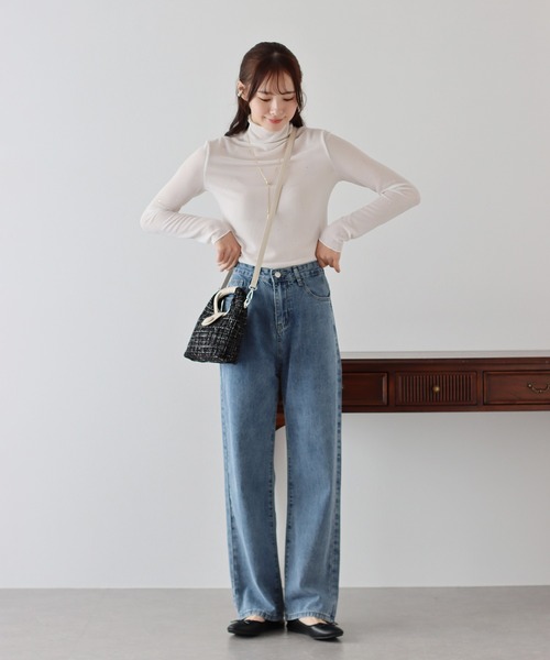 BLUEEAST（ブルーイースト）の「ラメシアートップス（Tシャツ/カットソー・レディース・ベージュ/ホワイト/ブラウン/ブラック・MEDIUM）」の6枚目の写真