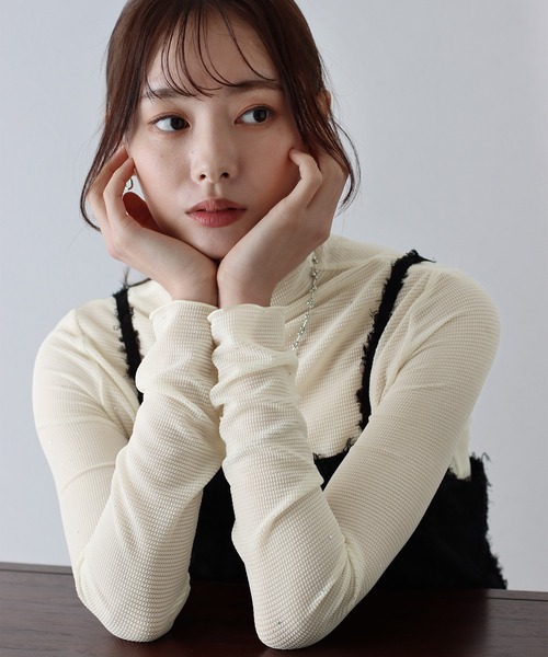 BLUEEAST（ブルーイースト）の「ラメシアートップス（Tシャツ/カットソー・レディース・ベージュ/ホワイト/ブラウン/ブラック・MEDIUM）」の15枚目の写真