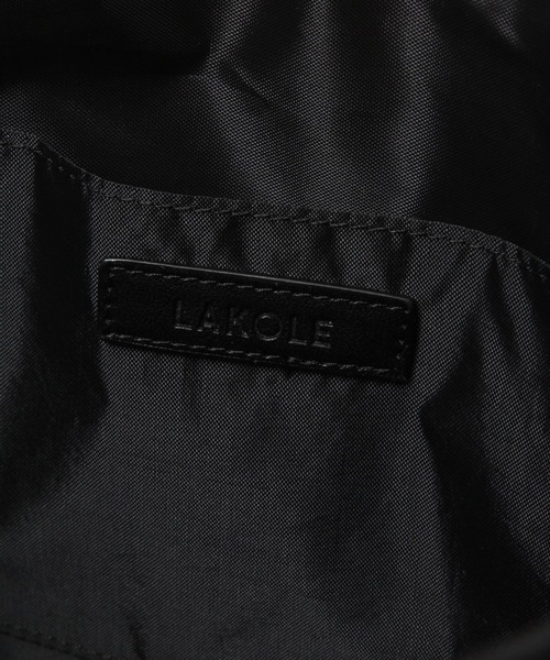 LAKOLE（ラコレ）の「ラージメッセンジャーBAG / 991660（メッセンジャーバッグ・メンズ・ブラック/ベージュ・FREE）」の14枚目の写真