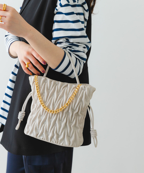 RODE SKO（ロデスコ）の「チェーンドロストバッグ（ハンドバッグ・レディース・イエロー/オフホワイト/ライトブルー・ONE）」の10枚目の写真