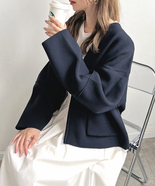Futier land(フューティアランド)の「ランタンスリーブブルゾン(カーディガン/ボレロ・レディース・ブラック/ネイビー/杢グレー/アイボリー・FREE)」の1枚目の写真