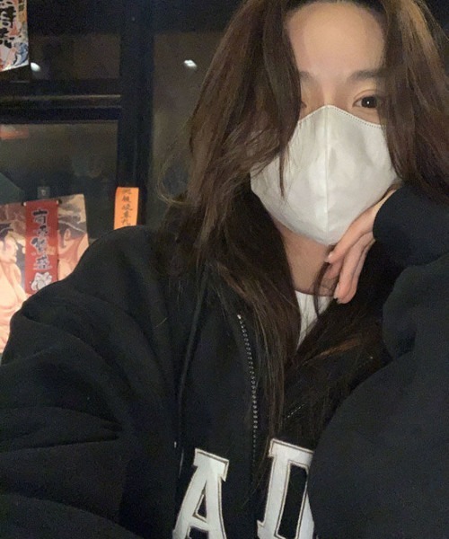 B.I.D.（ビーアイディー）の「オーバーサイズパーカー/BIGサイズ/ユニセックス/PARADISE（MA）（パーカー・レディース・グレー/ベージュ・FREE）」の11枚目の写真