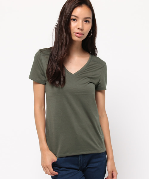 AZUL by moussy（アズールバイマウジー）の「TC天竺BCヨーク切替V/N半袖PO（Tシャツ/カットソー・レディース・カーキ系/ホワイト系その他/ブラック系その他/オフホワイト/ブラック/ネイビー/ブラックミックス・SMALL/LARGE/MEDIUM/X-SMALL/X-LARGE）」の17枚目の写真