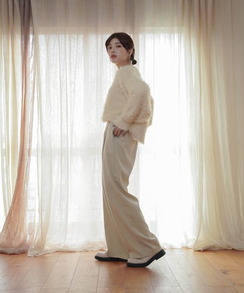 mimi toujours（ミミトゥジュール）の「センターシーム タック ワイド パンツ mimi toujours×itsPeachi（その他パンツ・レディース・ベージュ/スミクロ・M）」の3枚目の写真