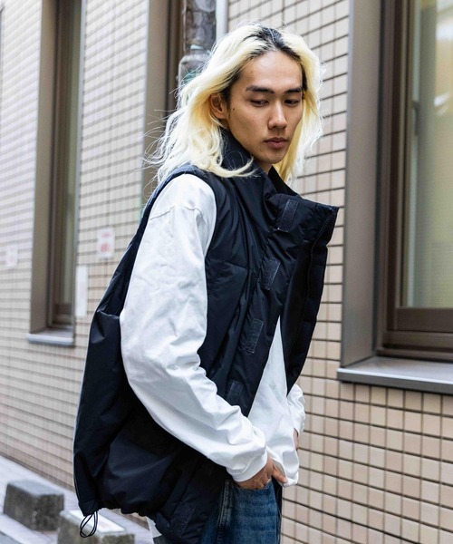 ALAND（エーランド）の「【UNISEX】ALAND／ロゴプリントT／長袖T／2993978（Tシャツ/カットソー・レディース・ブラック/ブルー/ホワイト・MEDIUM/LARGE）」の21枚目の写真