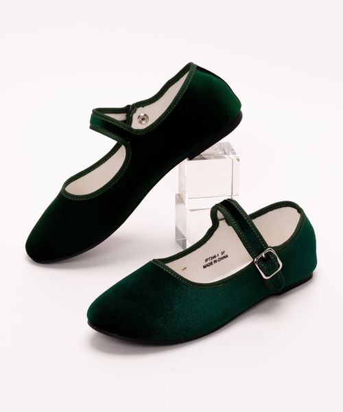 SVEC（シュベック）の「カンフーシューズ / ストラップパンプス（パンプス・レディース・ブラック/グリーン/ネイビー/グレイッシュベージュ/ブラック系その他/ベージュ/ブラウン系その他・40/37/39/36/38/35/34/32/30/28/26）」の18枚目の写真