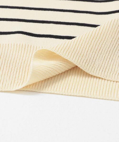 ITEMS URBANRESEARCH(アイテムズ アーバンリサーチ)の「『洗濯可』ソウバリボリュームスリーブニット(ニット/セーター・レディース・ブラック/ホワイト系その他/オフホワイト/ブラウン/ブラック系その他・FREE)」の13枚目の写真