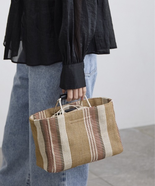 LEPSIM(レプシィム)の「マルチストライプ2WAYバッグ 110678(ショルダーバッグ・レディース・ブルー/アイボリー/ブラウン・ONE SIZE)」の1枚目の写真