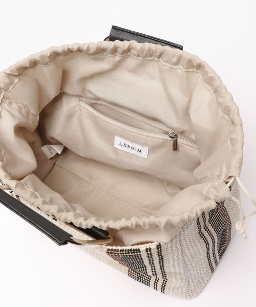 LEPSIM(レプシィム)の「マルチストライプ2WAYバッグ 110678(ショルダーバッグ・レディース・ブルー/アイボリー/ブラウン・ONE SIZE)」の14枚目の写真