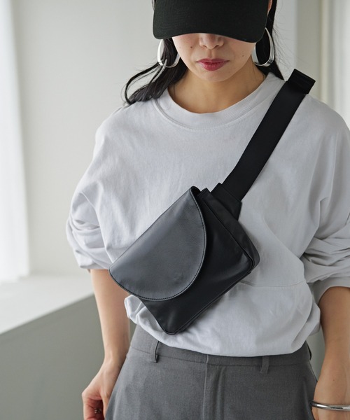 russet（ラシット）の「【きれいめカジュアルに】ソフトレザーボディ