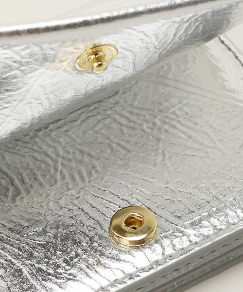 GANNI(ガニー)の「【GANNI/ガニー】Bou Wallet On Strap Metallic A5719(財布・レディース・ガンメタ・FREE)」の10枚目の写真