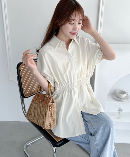 Loueme(ルエム)の「ウエストギャザーチュニックシャツワンピース(シャツワンピース・レディース・ブラック/アイボリー/ライトブルー・FREE)」の7枚目の写真
