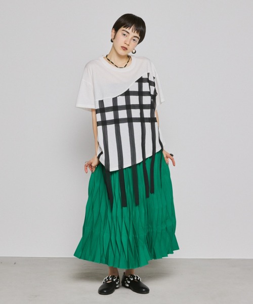 manana suerte（マニャーナスエルテ）の「デザインプリーツロングスカート（スカート・レディース・ブルー/ブラック/グリーン・FREE）」の15枚目の写真