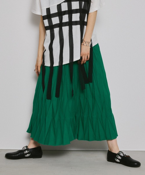 manana suerte（マニャーナスエルテ）の「デザインプリーツロングスカート（スカート・レディース・ブルー/ブラック/グリーン・FREE）」の11枚目の写真