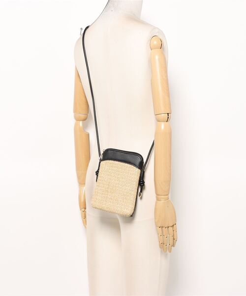 KATHARINE ROSS（キャサリンロス）の「【KATHARINE ROSS】WEB限定 メッシュレザーショルダー（かごバッグ・レディース・ブラック/アイボリー・MEDIUM）」の6枚目の写真