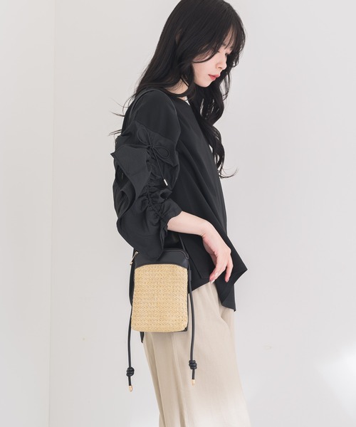 KATHARINE ROSS（キャサリンロス）の「【KATHARINE ROSS】WEB限定 メッシュレザーショルダー（かごバッグ・レディース・ブラック/アイボリー・MEDIUM）」の17枚目の写真