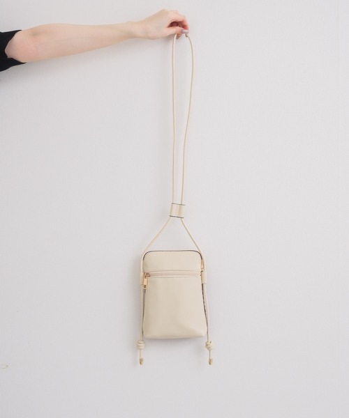 KATHARINE ROSS（キャサリンロス）の「【KATHARINE ROSS】WEB限定 メッシュレザーショルダー（かごバッグ・レディース・ブラック/アイボリー・MEDIUM）」の14枚目の写真