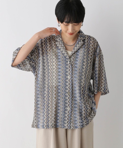 LEPSIM(レプシィム)の「レーシー柄シャツ 116752(シャツ/ブラウス・レディース・ブラック/ブルー・FREE)」の2枚目の写真