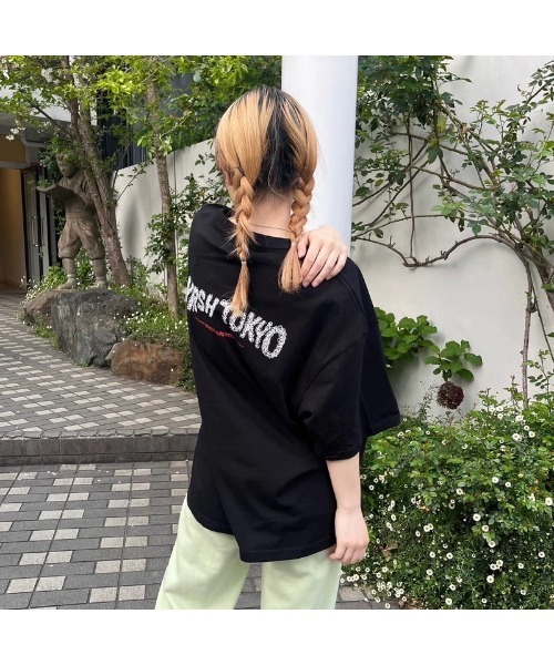 KIRSH(キルシー)の「【東京限定】KIRSH X TOKYO HAND LOGO T-SHIRT ハンドロゴ Tシャツ(Tシャツ/カットソー・レディース・ブラック/グリーン/ホワイト・ONE SIZE)」の16枚目の写真