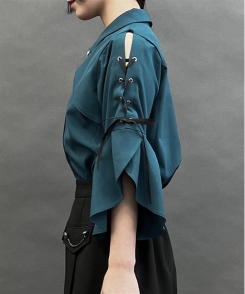 axes femme POETIQUE（アクシーズファムポエティック）の「クロスチャーム付フレア袖ブラウス（シャツ/ブラウス・レディース・キナリ/ブラック/ブルーグリーン・M）」の11枚目の写真